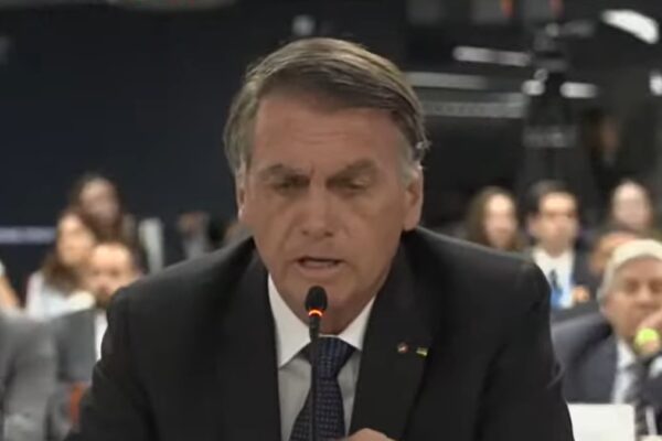 Depoimento no STF: Bolsonaro defende voto impresso e reforça desconfiança nas urnas